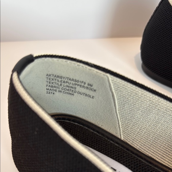 Anne Klein Black and White Loafers with Bow Accent - Picture 2 of 4